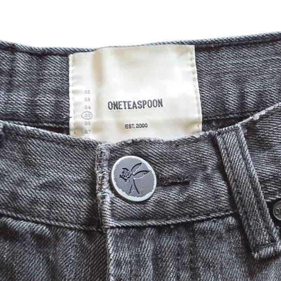 One Teaspoon Black Distressed Shorts - Picture 2 of 11